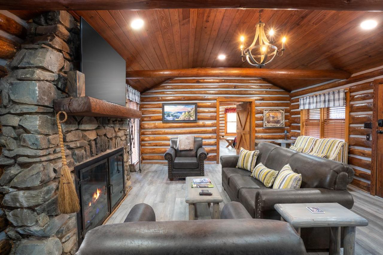 Buckhorn Hideaway By Stony Brook Cabins Gatlinburg Bagian luar foto
